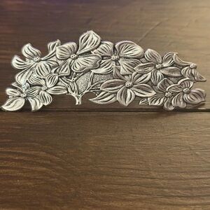 Source Unknown Metallic Floral Hair Accessory